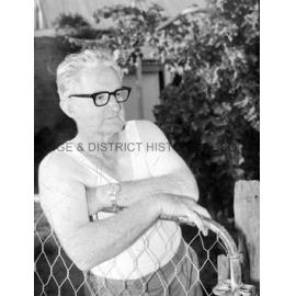Mr Dave Bennett