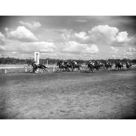 Orange Cup race finishes