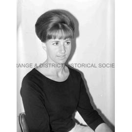 Val Andrews, Miss Australia entrant