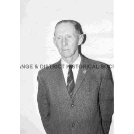 Passport photo Mr R V Wright