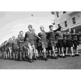 Primary School children at Anzac Day march