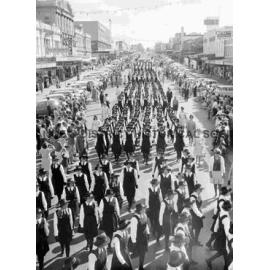 Secondary School children at Anzac Day march