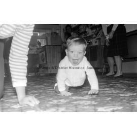 Malvern Star baby crawl contest