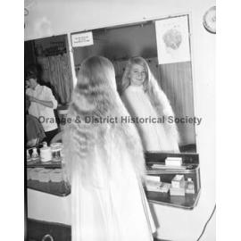 Miss Annette Blowes