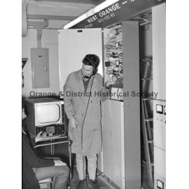 Radio trunk line telephone system
