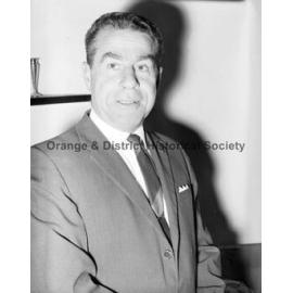 Mr A H Jones