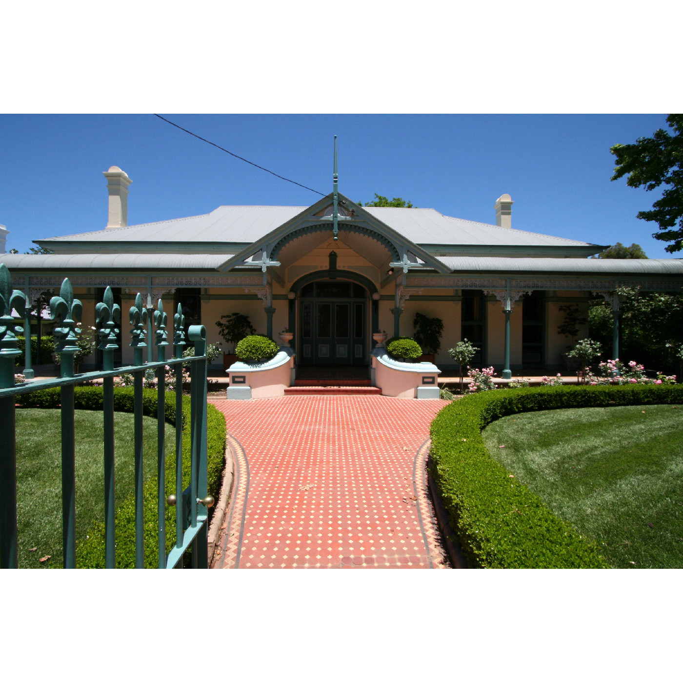 Mena, 50 Kite Street, Orange, NSW