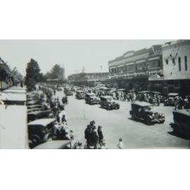 Procession, Summer Street, Orange, NSW