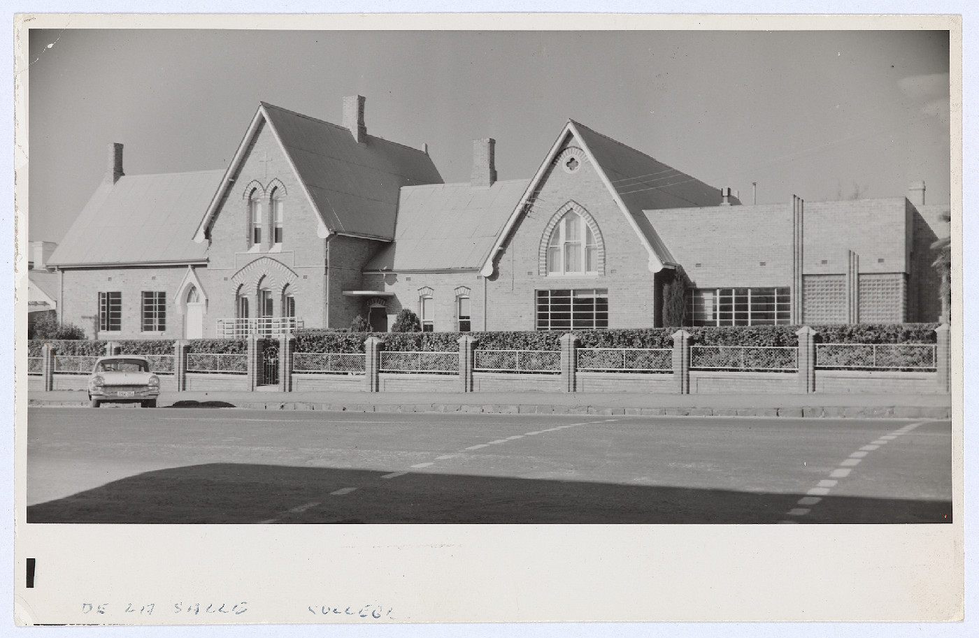 De La Salle College, Summer Street, Orange, NSW