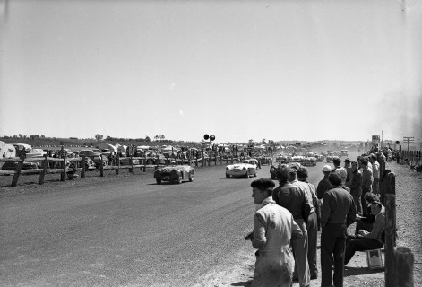 Gnoo Blas motor racing circuit, Huntley Road, Orange, NSW