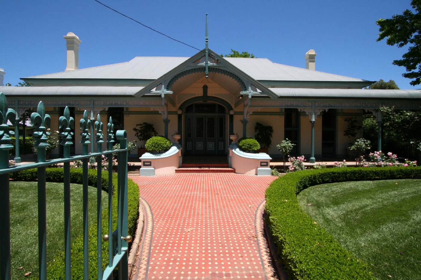 Mena, 50 Kite Street, Orange, NSW