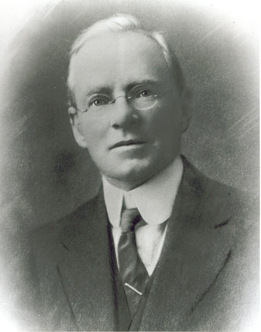 Valentine Henry Millard, mayor of Orange 1921-1922, 1924. Image courtesy Orange City Library.