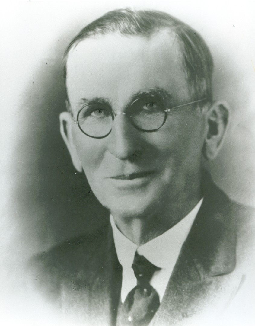 Sam Whitmee, mayor of Orange 1930. Image courtesy Orange City Library.